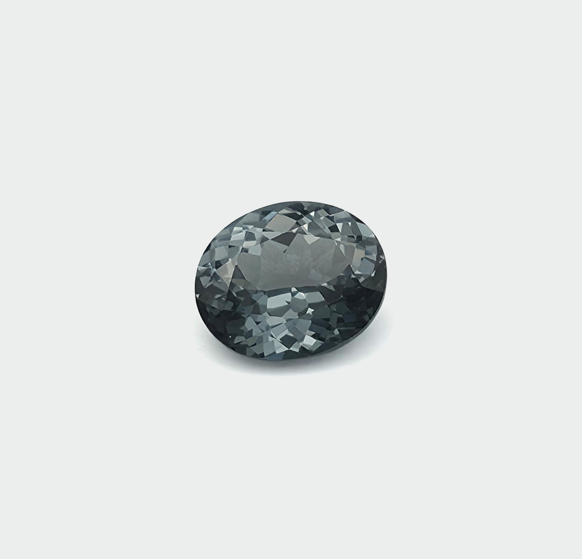 Spinel - Grey, Oval, 1.64ct