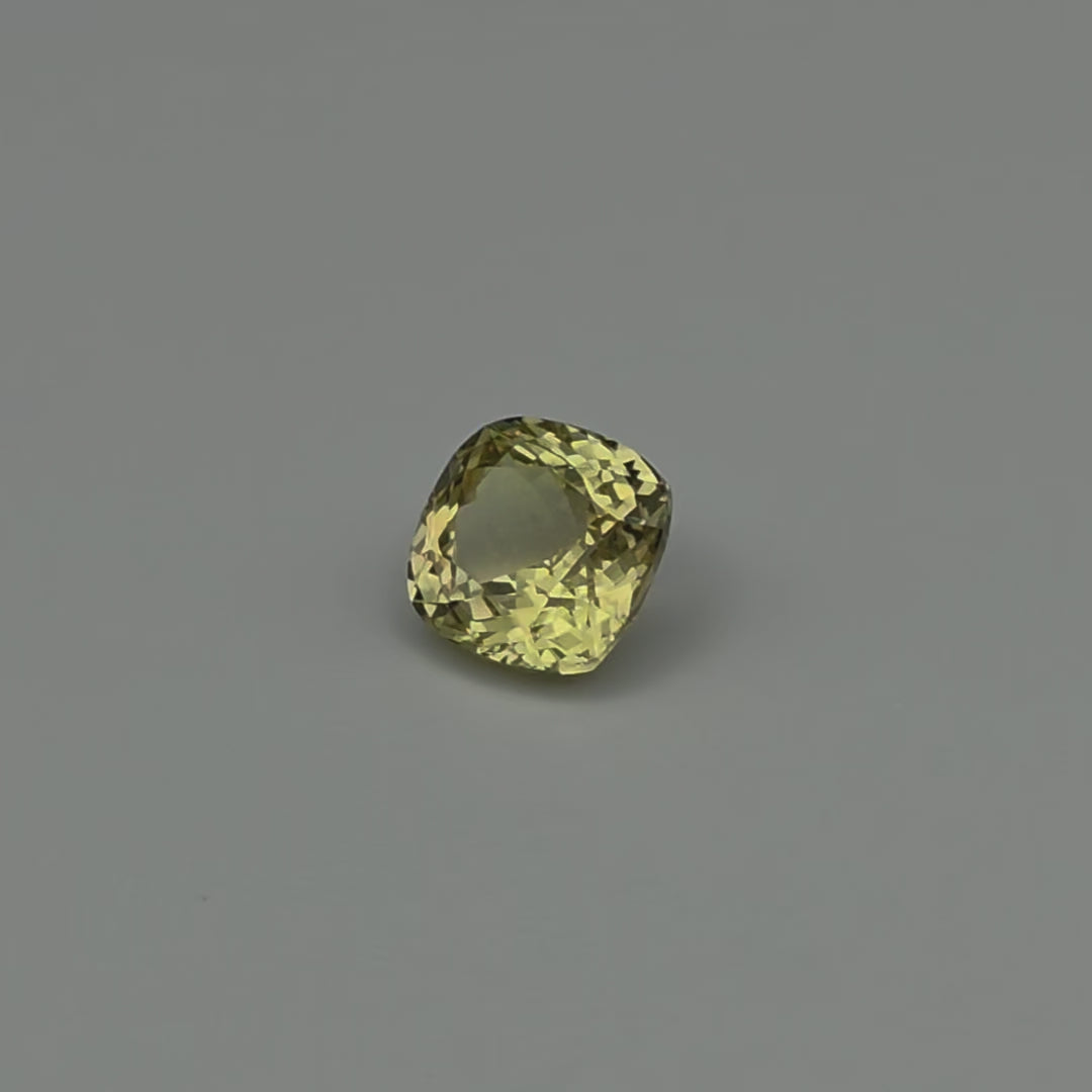 Chrysoberyl - Vivid Golden Yellow, Oval, 3.05ct
